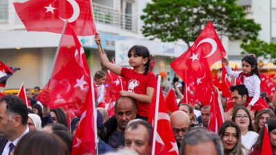 İzmir Büyükşehir Belediyesi ile Gaziemir Belediyesi’nin iş birliğinde düzenlenecek 30