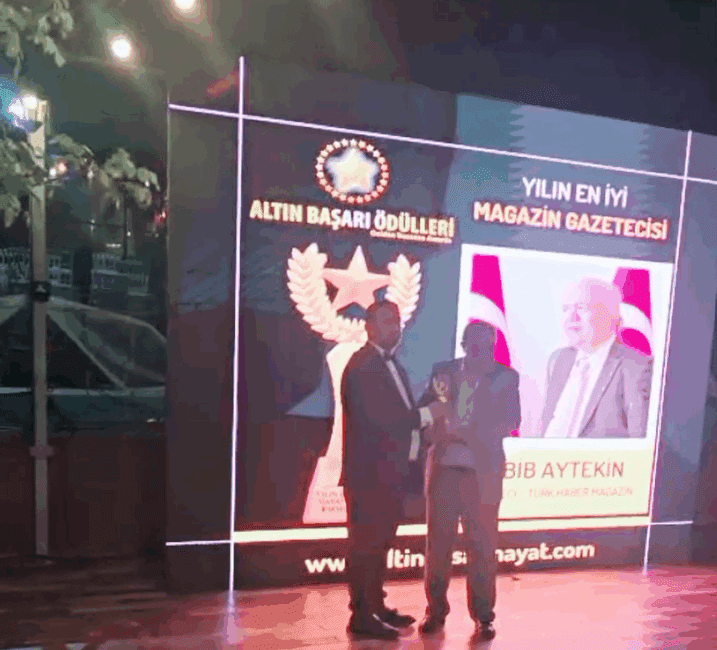 Habib Aytekin “Yılın En İyi Magazin Gazetecisi” ödülüyle taçlandı Hayat Kırmızıtürk dergisi tarafından bu yıl 20’ncisi düzenlenen Altın Başarı