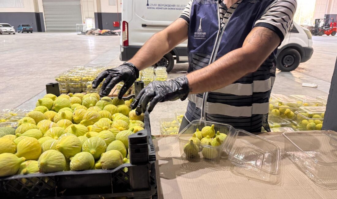 İzmir’de üreticiye ve ihtiyaç sahiplerine destek İzmir Büyükşehir Belediyesi tarafından yerel üreticiden satın alınan 2 bin