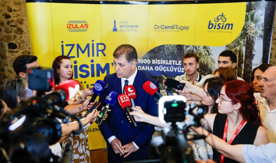 Başkan Tugay’dan Dev Proje: Körfez’in Altından Demiryolu Geçiyor! İzmir Büyükşehir Belediye Başkanı Dr. Cemil Tugay, kent ulaşımına çağ