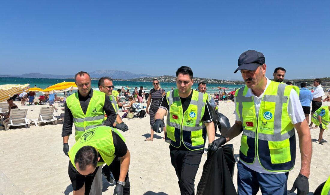İzmir’de sahil ve çevre kirliliğine dikkat çekmek amacıyla İzmir Ülkü