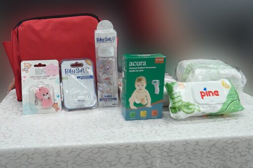 Küçükçekmece Belediyesi, ‘Yenidoğan Bebek Seti’ ile bebek sahibi olan ailelerin