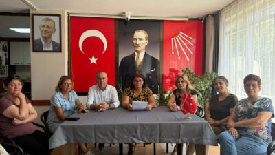 Kadınlar öldürülürken susanlara, kadın cinayetlerini yok sayanlara karşı meydanlardayız! Sokaklardayız!