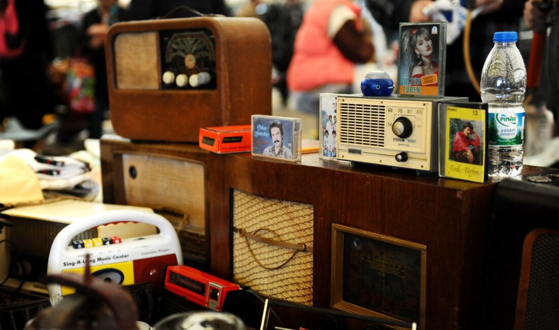 Karşıyaka 2. El Pazarı geri dönüyor! Karşıyaka Belediyesi, her yaştan ve her kesimden vatandaşların yoğun ilgi