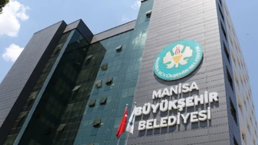 Manisa Büyükşehir Belediye Başkanı Besim Dutlulu, bürokraside rotasyona gitti. Genel