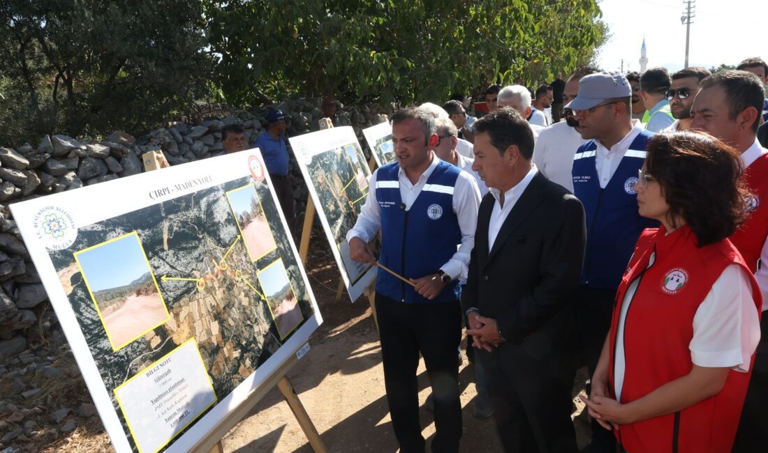 Menteşe’de Ulaşım Yatırımları Ortak Çalışmayla Hız Kazanıyor Muğla Büyükşehir Belediye Başkanı Ahmet Aras ve Menteşe Belediye Başkanı