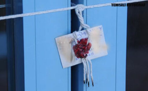 Ömer Eşki'nin eleştiriye tahammülü yok: Muhtar odasını mühürletti.