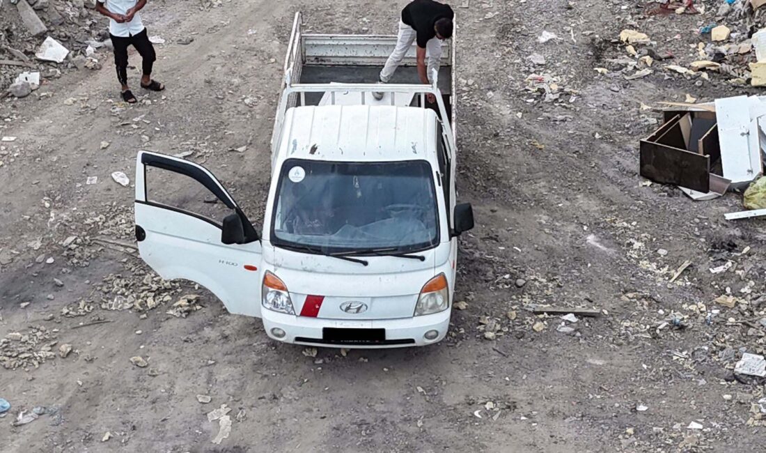 Seferihisar Belediyesi, çevre kirliliğiyle mücadele çalışmalarını teknoloji desteğiyle güçlendiriyor. Dere