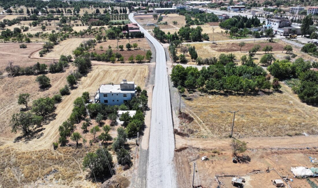 Serinhisar’da yılların sorunu çözüldü Denizli Büyükşehir Belediyesi, Serinhisar ilçesinde uzun yıllardır çözüm bekleyen iki