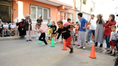 Karşıyaka Belediyesi’nin yaz boyunca sürdürdüğü ‘Sokak Senin Mahalle Olimpiyatları’nın son