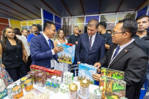 Tugay Dünyayı güzellik kurtaracak