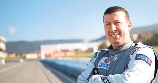 Ümit Ülkü yarış