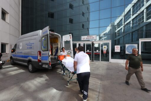 Muğla Büyükşehir Belediyesi, yatağa bağımlı, yaşlı ve engelli bireylerin sağlık