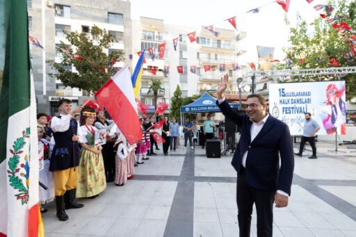 Balçova Belediyesi 30 Ağustos Zafer Bayramı için dolu, dolu bir