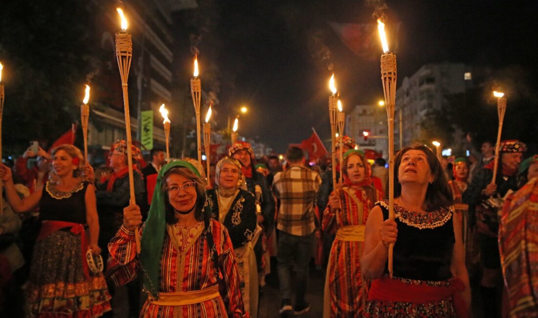 Karşıyaka Belediyesi, 30 Ağustos Zafer Bayramı dolayısıyla hafta boyunca düzenleyeceği