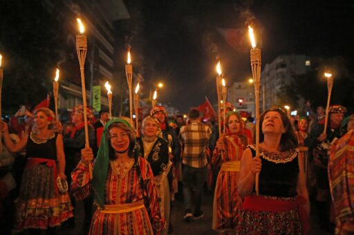 Karşıyaka Belediyesi, 30 Ağustos Zafer Bayramı dolayısıyla hafta boyunca düzenleyeceği