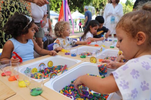 Minik Kalpler Seferihisar Çocuk Şenliği’nde buluştu