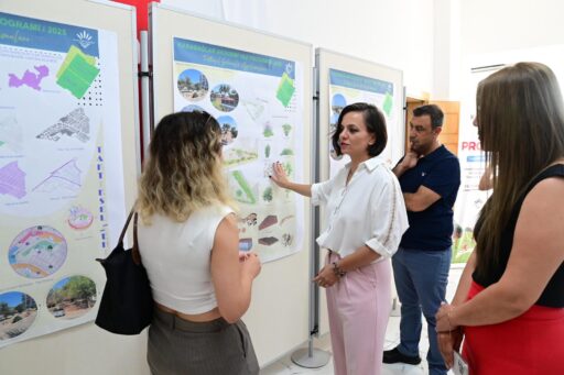 Karabağlar Akademi İlk Mezunlarını Verdi