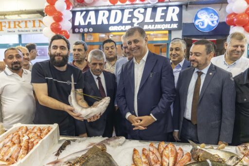 İzmir Büyükşehir Belediye Başkanı Dr. Cemil Tugay, 1 Eylül’de biten