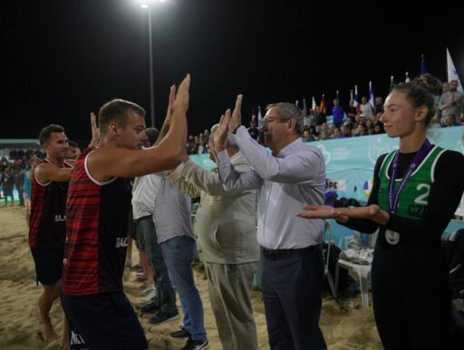 Plaj Voleybolu Erkek Milli Takımı, Ayvalık Sarımsaklı Plajı’nda düzenlenen VW