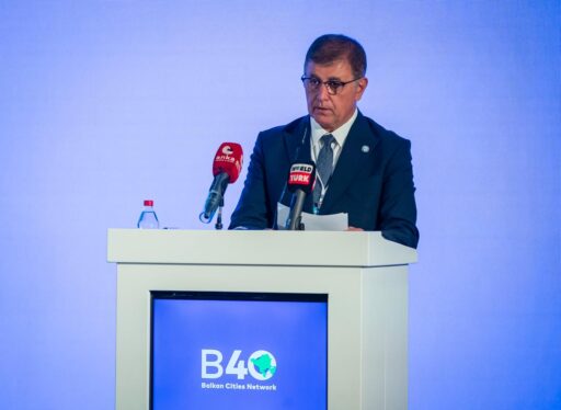 İzmir Büyükşehir Belediye Başkanı Dr. Cemil Tugay'ın ev sahipliğinde B40
