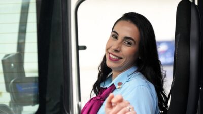 İzmir Büyükşehir Belediyesi, yeni eğitim öğretim yılının başlamasıyla 8 Eylül'den