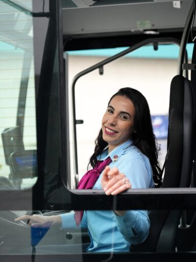 İzmir Büyükşehir Belediyesi, yeni eğitim öğretim yılının başlamasıyla 8 Eylül'den