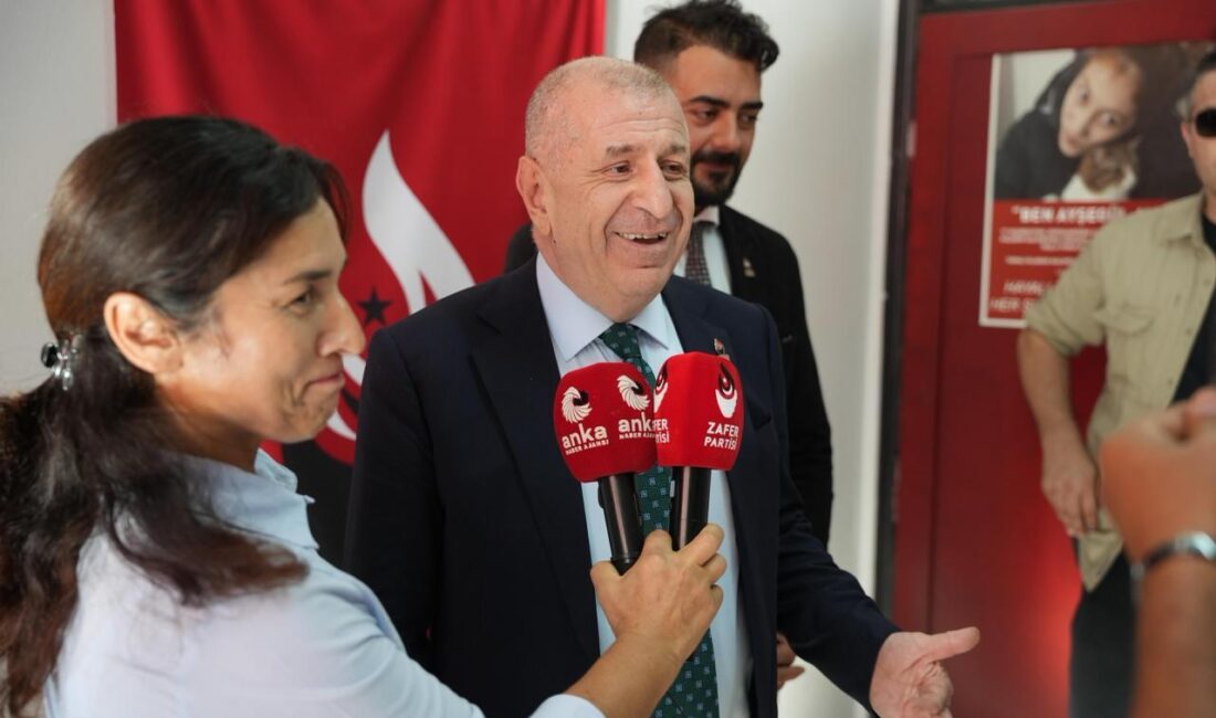 Zafer Partisi Genel Başkanı Ümit Özdağ, 