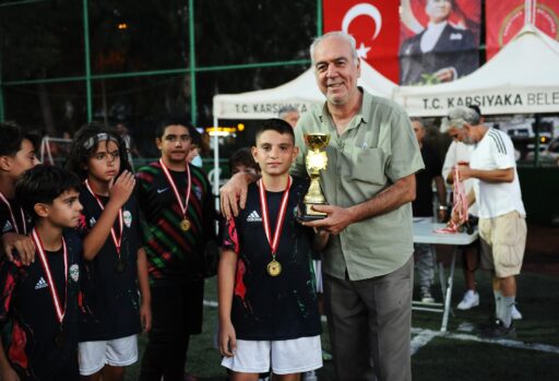 Karşıyaka’da 30 Ağustos Zafer Bayramı etkinlikleri kapsamında U-12 Zafer Kupası