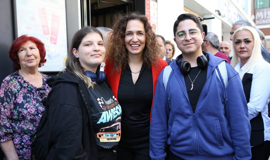 Karşıyaka Belediyesi'nin ücretsiz eğitim merkezi KARGEM, Yükseköğretim Kurumları Sınavı'nda (YKS)