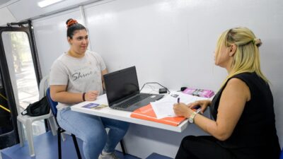  İş arayan engelli yurttaşların umudu İzmir'de yeşeriyor. İzmir Büyükşehir