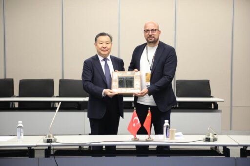 EMKOÜİB liderliğindeki heyet, Çin mobilya pazarından edindiği tecrübelerle Türk mobilyası