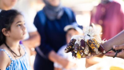 İzmir Büyükşehir Belediyesi’nin "Parkta Etkinlik Var" projesi kapsamında İnciraltı Terapi