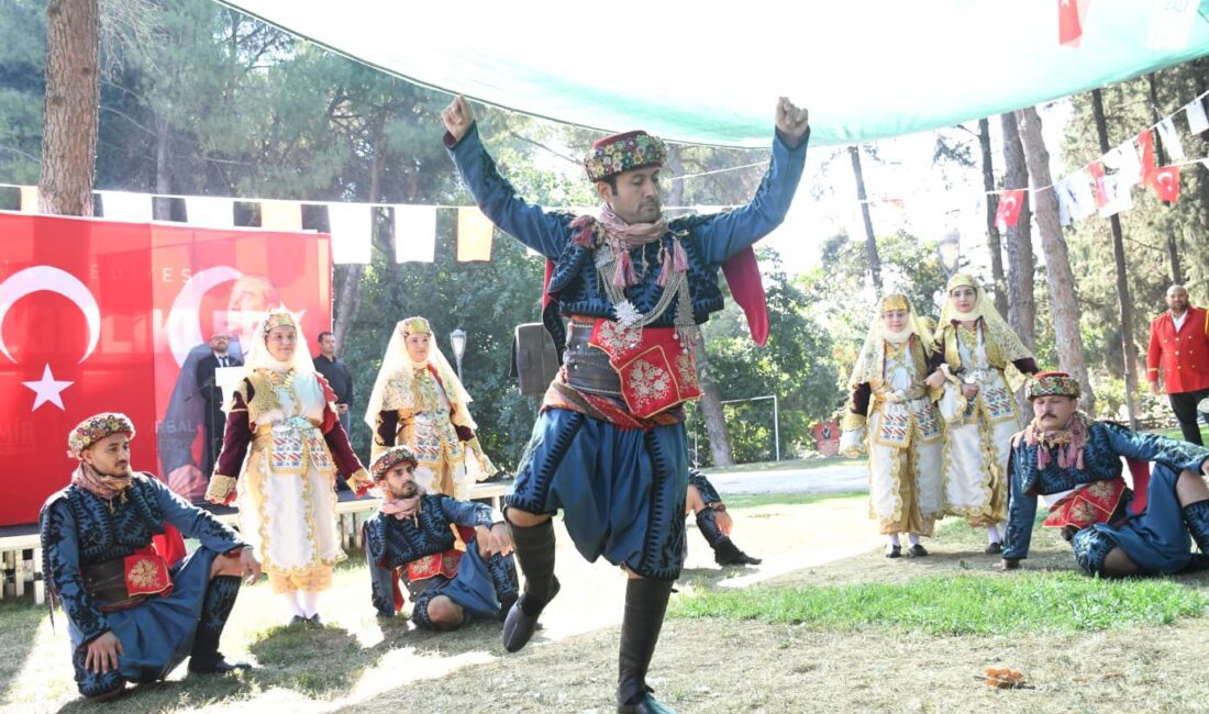 Başkan Demir’den 7 Eylül Vurgusu: “Torbalı Dağlarında Çiçekler Açtı” Torbalı'nın düşman işgalinden kurtuluşunun 103. yıl dönümü, coşkulu törenlerle kutlandı.
