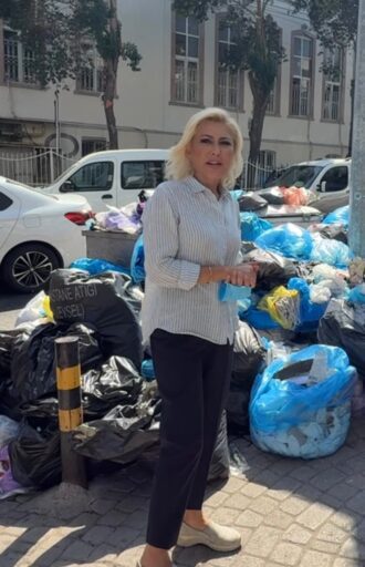 AK Parti İzmir Milletvekili Şebnem Bursalı, CHP'li belediyelerin 