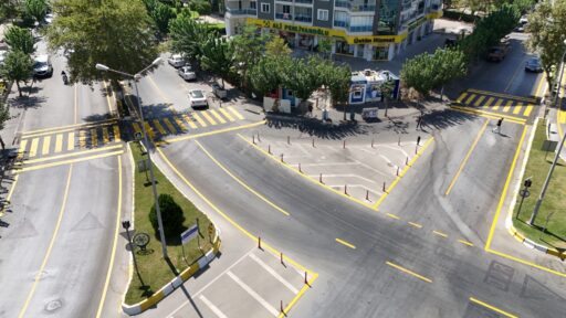 Aydın Büyükşehir Belediyesi, kent genelinde trafik güvenliğini artırmak amacıyla yol