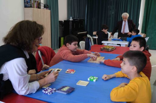 Bu kış Ayvalık’ta kendinizi geliştirin! Ayvalık Belediyesi’nin açtığı hızlı okuma,