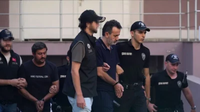 İzmir Balçova polis merkezine yapılan saldırıda failler tutuklandı. Şehit polisler