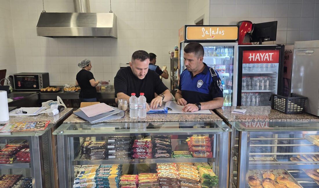 Çiğli’de okul kantinlerine sıkı denetim: Hijyen ve güvenlik ön planda Çiğli Belediye Başkanı Onur Emrah Yıldız, “Okul kantinlerinin hijyen ve