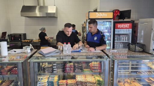 Çiğli Belediye Başkanı Onur Emrah Yıldız, “Okul kantinlerinin hijyen ve