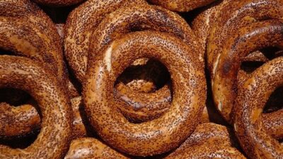 İzmir'de 15 TL'den 20 TL'ye yükseltilen gevrek fiyatı, Ticaret Bakanlığı'nın