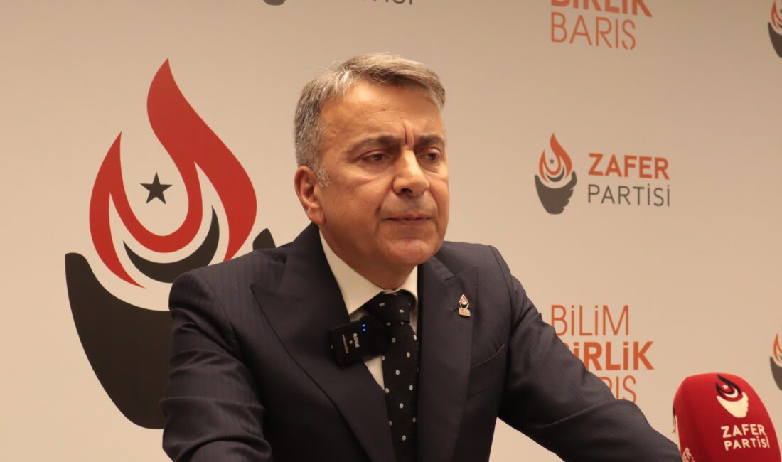 Azmi Karamahmutoğlu'dan çarpıcı köşe yazısı: Devlet okullarında bağış adı altında