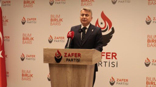 Azmi Karamahmutoğlu