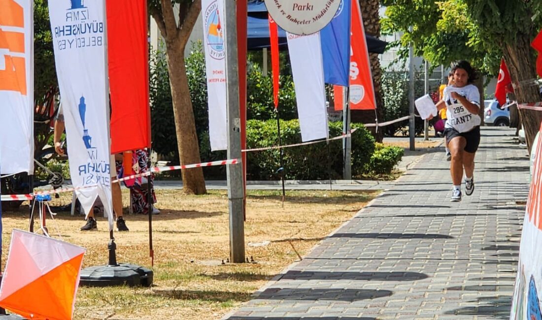 İzmir’de Zafer Kupası heyecanı İzmir Büyükşehir Belediyesi’nin, 30 Ağustos Zafer Bayramı etkinlikleri kapsamında düzenlediği