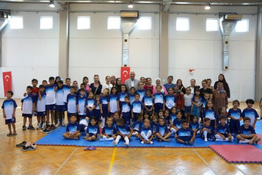 KEMALPAŞA’DA SPORA DESTEK SÜRÜYOR