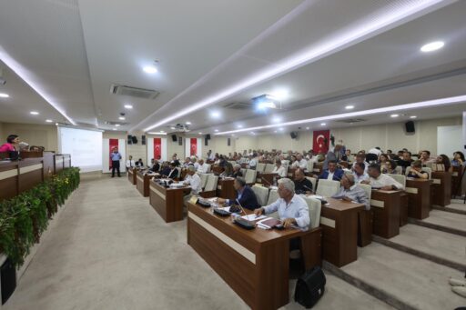 Karabağlar Belediyesi Eylül Ayı Meclisi'nde Gündem Yoğundu