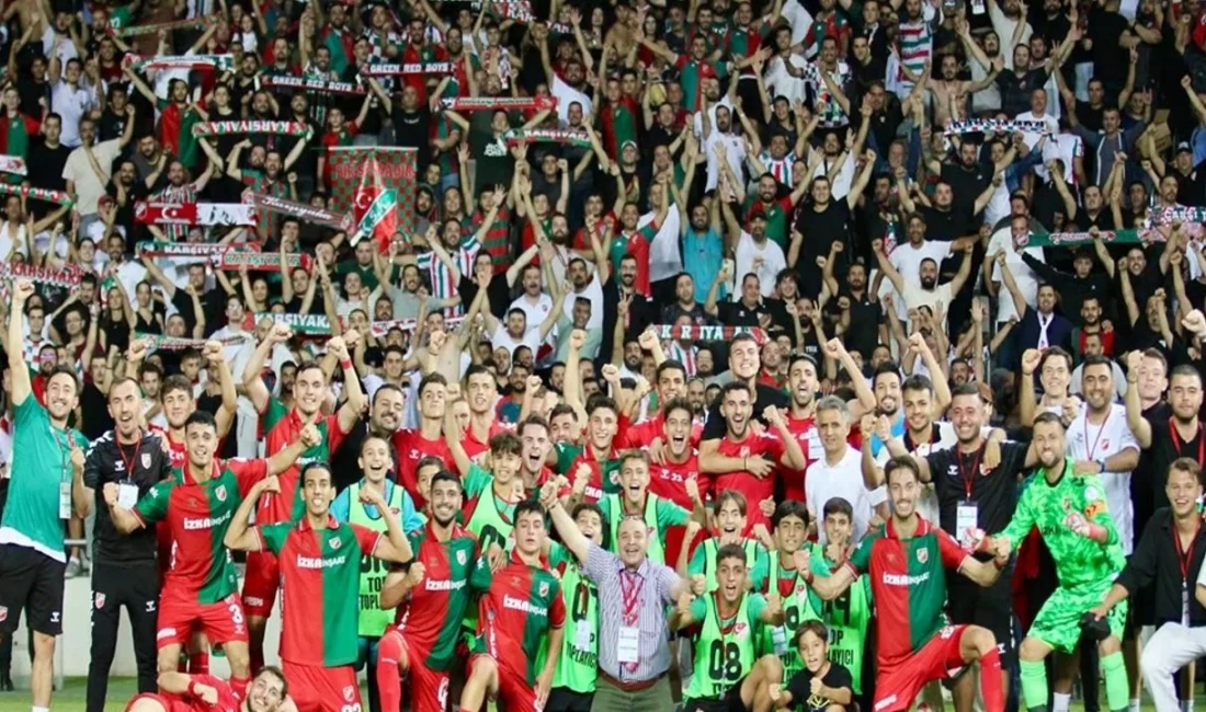 3'üncü Lig 4'üncü Grup'ta mücadele eden Karşıyaka, Balıkesirspor'u 2-1 yenerek