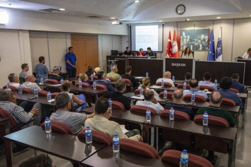 Karşıyaka'da Mali Darboğaz _ 2