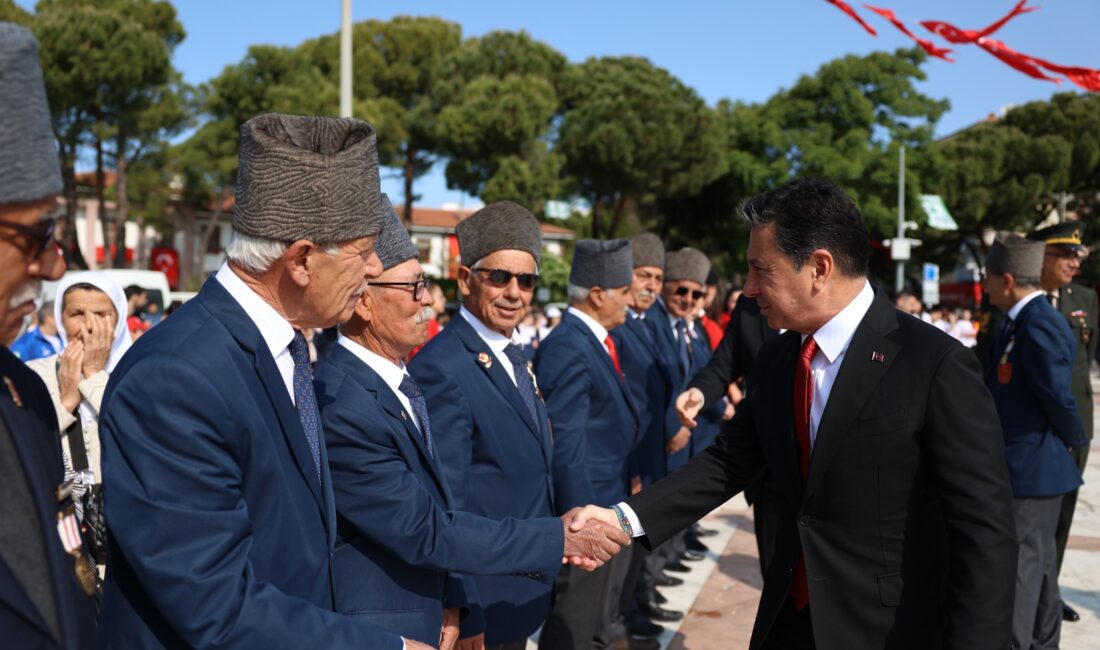 Muğla Büyükşehir Belediye Başkanı Ahmet Aras, 19 Eylül Gaziler Günü