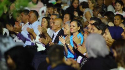 Karabağlar Belediyesi, Neşet Ertaş’ı anma gecesinde İzmir Büyükşehir Belediyesi Türk